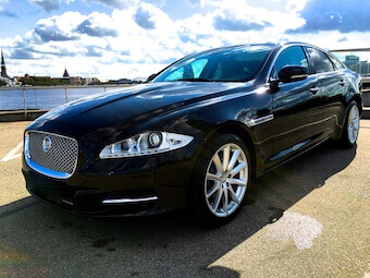 Jaguar XJ